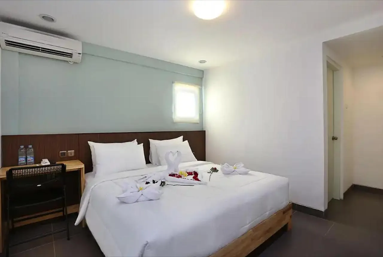 Duo Legian Hotel