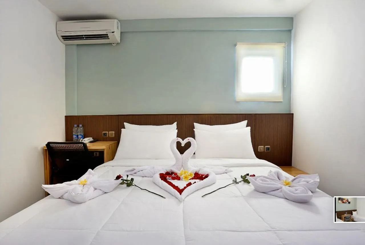 Duo Legian Hotel
